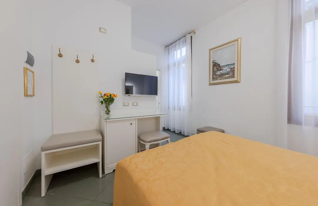 Hotel Marte-1